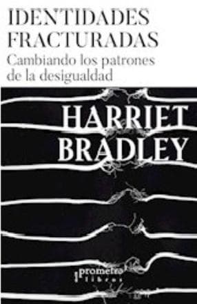 IDENTIDADES FRACTURADAS