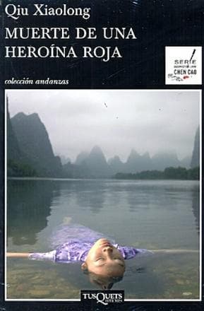 MUERTE DE UNA HEROINA ROJA