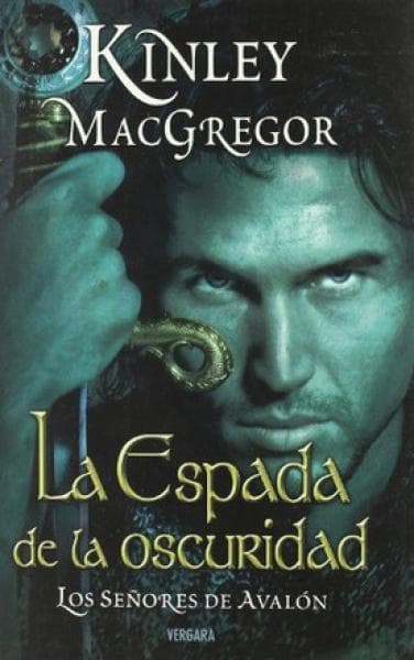 LA ESPADA DE LA OSCURIDAD