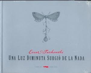 UNA LUZ DIMINUTA SURGIO DE LA NADA