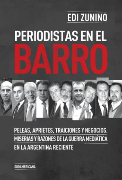 PERIODISTAS EN EL BARRO